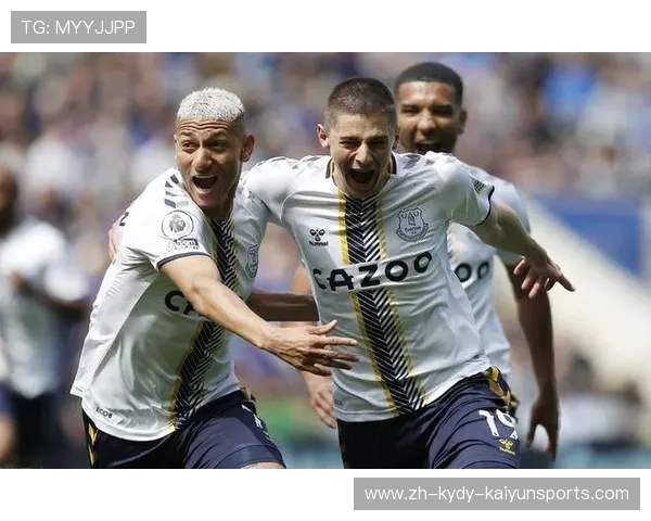 FM2019中英超保级球队的战术策略详解与推荐